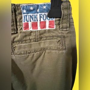 Junk food x GAP Batman kids cargo shorts